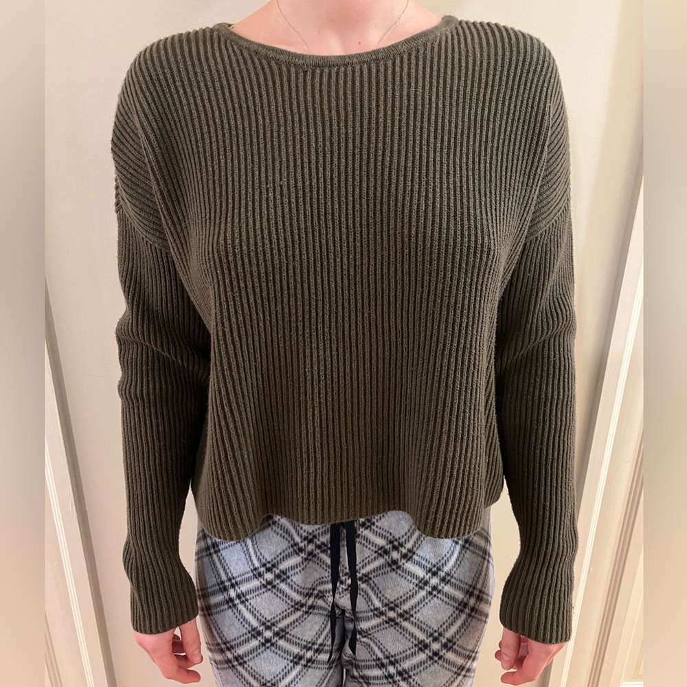 KENDALL + KYLIE Sweater - Olive Green - medium